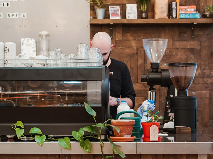 5 things to know before buying a cafe